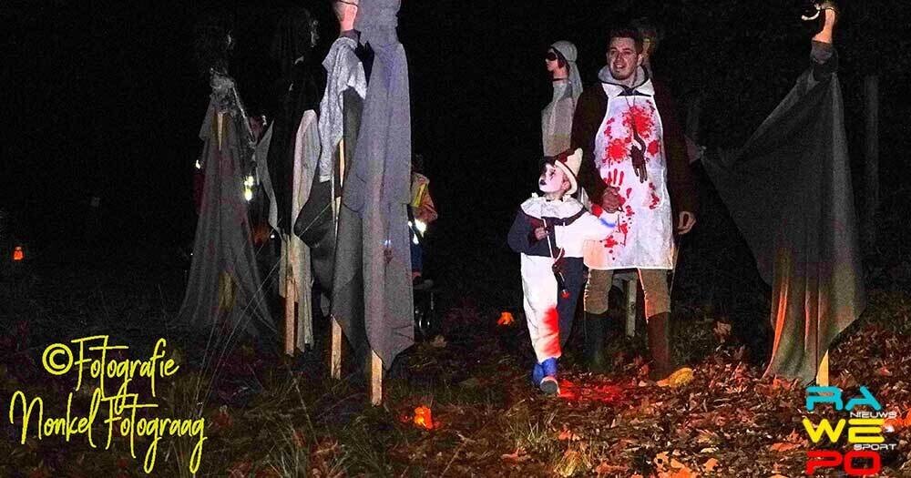 2025 10 31 halloween raak ravels centrum 53