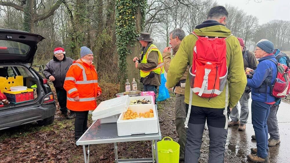 Frans en Fien trakteren 1