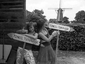 Lynn Toneeltuinhuisje