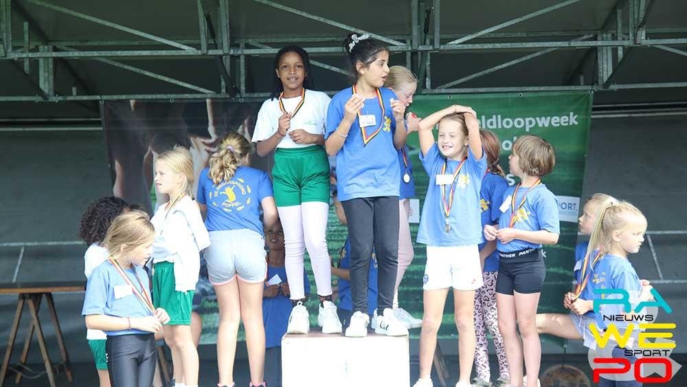 podium of niet